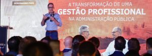 Governador participa da abertura do 16&deg; F&oacute;rum Liberdade e Democracia em Belo Horizonte