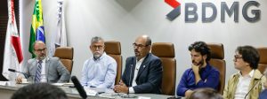 Governo de Minas vai enviar &agrave; ALMG substitutivo que atualiza o projeto de lei de privatiza&ccedil;&atilde;o da Copasa