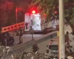 Vídeo: Homem fica ferido após cair da moto em ponte de Divinópolis