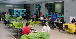 Sicoob Divicred realiza feira de empregabilidade para Pessoa com Defici&ecirc;ncia