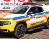 Polícia aborda suspeito e descobre mandado de prisão
