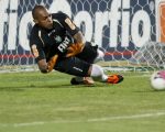 Neneca, ex-goleiro do América, morre aos 45 anos