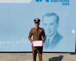PM que salvou bebê engasgado em Divinópolis recebe Medalha JK