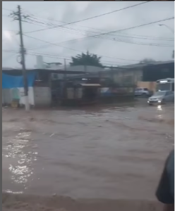 Chuvas em Nova Serrana provocam alagamentos; Defesa Civil monitora &aacute;reas de risco
