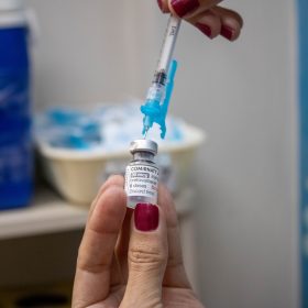 SUS em Divinópolis amplia proteção dos bebês com anticorpo contra o vírus da bronquiolite