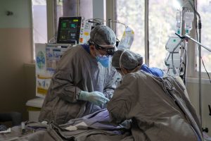 CTI 24 horas: projeto que agiliza resultado de exames chega a mais um hospital de Minas