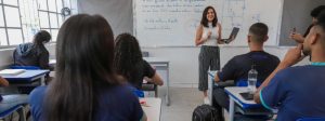 Educa&ccedil;&atilde;o de Minas publica mais de 2 mil atos de evolu&ccedil;&atilde;o na carreira de servidores