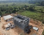 Obras da Copasa prometem eliminar fossas e retirar esgoto do Rio Itapecerica