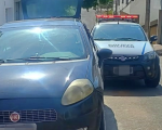 Nova Serrana: PM recupera carro furtado e prende acusado por receptação