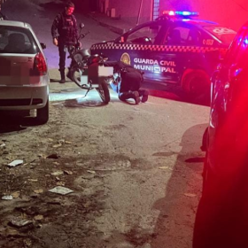 Nova Serrana: Condutor desobedece ordem de parada, foge e acaba preso após acidente