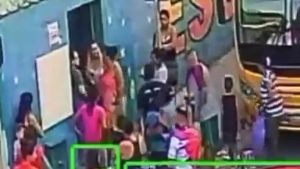 VÍDEO: vice-diretora de escola é agredida por avó de aluno na Grande BH