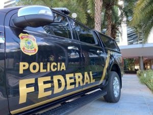 Dupla procurada pela Interpol é presa no Aeroporto de Confins após ser deportada dos EUA