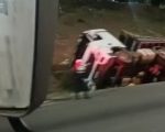 VÍDEO: carreta com 37 toneladas de milho tomba no Anel Rodoviário de BH