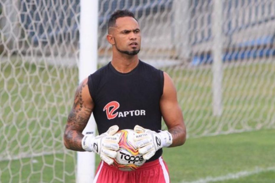 Goleiro Bruno é contratado por time de Pará de Minas