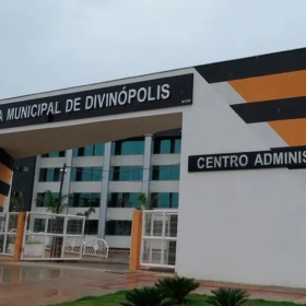 Prefeitura de Divinópolis abre processo seletivo na área da saúde com nove vagas disponíveis