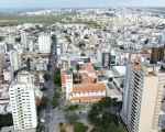 Prefeitura de Divinópolis altera funcionamento de setores nesta sexta-feira (24) devido ao Dia do Servidor Público; veja