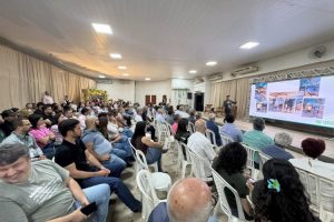 Diversificação: projeto integra pecuária leiteira e cafeicultura