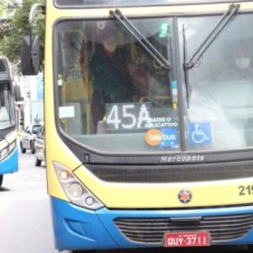 Moradores pedem mudanças em horários de ônibus na linha 45, em Divinópolis