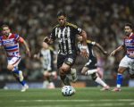 Na noite de festa para Hulk, a lei do ex prevalece, Deyverson faz 3 e Galo empata com Fortaleza.