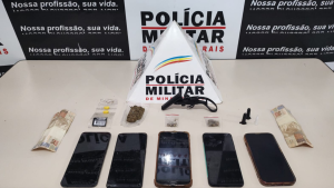 Dois homens s&atilde;o presos e arma &eacute; apreendida em opera&ccedil;&atilde;o da PM em Santo Ant&ocirc;nio do Monte