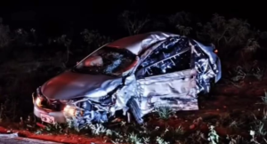 Mulher morre e motorista foge ap&oacute;s colis&atilde;o entre Nova Serrana e Perdig&atilde;o