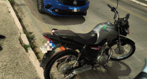 Motociclista &eacute; preso por dire&ccedil;&atilde;o perigosa em Nova Serrana