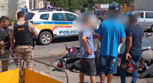 Divin&oacute;polis: Homem fica ferido em acidente entre moto e carro no Niter&oacute;i