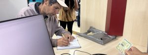 Governo de Minas reduz tempo de atendimento para emiss&atilde;o da Carteira de Identidade nas UAIs