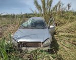 Mulher fica ferida após carro capotar na BR-494, em Marilândia