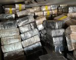 Polícia Federal apreende mais de 6 toneladas de maconha em carreta refrigerada, em BH