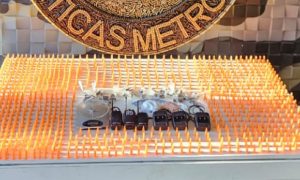 Adolescente &eacute; apreendido com mais de 1.000 pinos de coca&iacute;na em BH