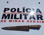 Homem é preso com faca ao tirar ex-mulher do trabalho a força por ter ‘muitos homens’