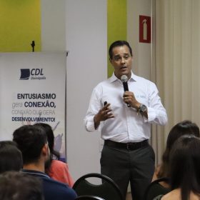 Divinópolis dá início à Campanha de Natal