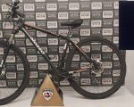 Ladrão com bicicleta furtada tenta despistar da PM, mas é preso em Divinópolis