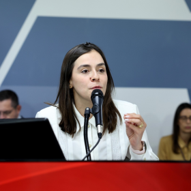 Zema manifesta favoravelmente a projeto de Lohanna de doação do Hospital Regional