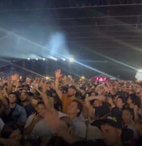 V&Iacute;DEOS: Multid&atilde;o lota Parque de Exposi&ccedil;&otilde;es em noite de shows com Natanzinho Lima, Z&eacute; Felipe e Lucas Barros