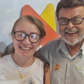 Programa Jorge Neto: Osana do bairro São Roque retirou sua cesta de Natal presente do Dr. Juliano Silva