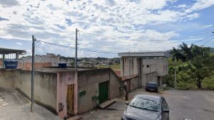 Cruzeirense atira em casa de vizinha ap&oacute;s ela tocar hino do Corinthians em provoca&ccedil;&atilde;o na Grande BH