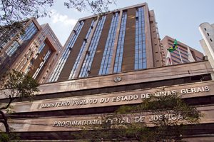 Opera&ccedil;&atilde;o investiga desvio de armas e muni&ccedil;&otilde;es de clubes de tiro na Grande BH