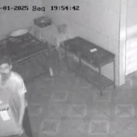 Homem furta caixa de som da Igreja Nossa Senhora de Fátima no bairro Porto Velho