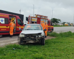 Grávida fica ferida em acidente na BR-494, em Divinópolis