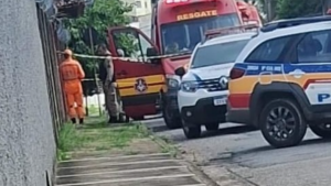 Mulher &eacute; assassinada &agrave; facadas em Ita&uacute;na; suspeito &eacute; preso ao desembarcar em Belo Horizonte
