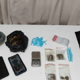 Carmo do Cajuru: Homens são presos com drogas durante operação Natalina