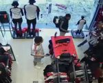Vídeo: Menores assaltam loja do Flamengo, em BH; prejuízo é de R$ 200 mil
