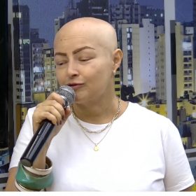 Evento em Divinópolis busca apoio e recursos para ajudar presidente do Laços de Abraços