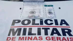 PM apreende balas com suspeita de contamina&ccedil;&atilde;o em Ita&uacute;na; doces eram distribu&iacute;dos em pra&ccedil;a