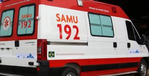 Mulher morre após sofrer parada cardíaca em frente a ponto de ônibus no Centro de BH