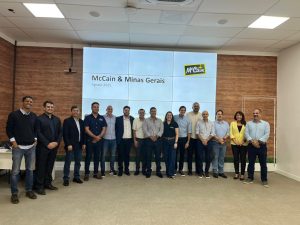 Com apoio do Governo de Minas, grupo canadense anuncia investimento de R$ 1,8 bilh&atilde;o em Arax&aacute;