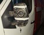 Acidente envolve moto e ambulância na MG-050