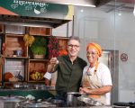 Alessandra de Oliveira é campeã do programa de TV Mestres da Merenda